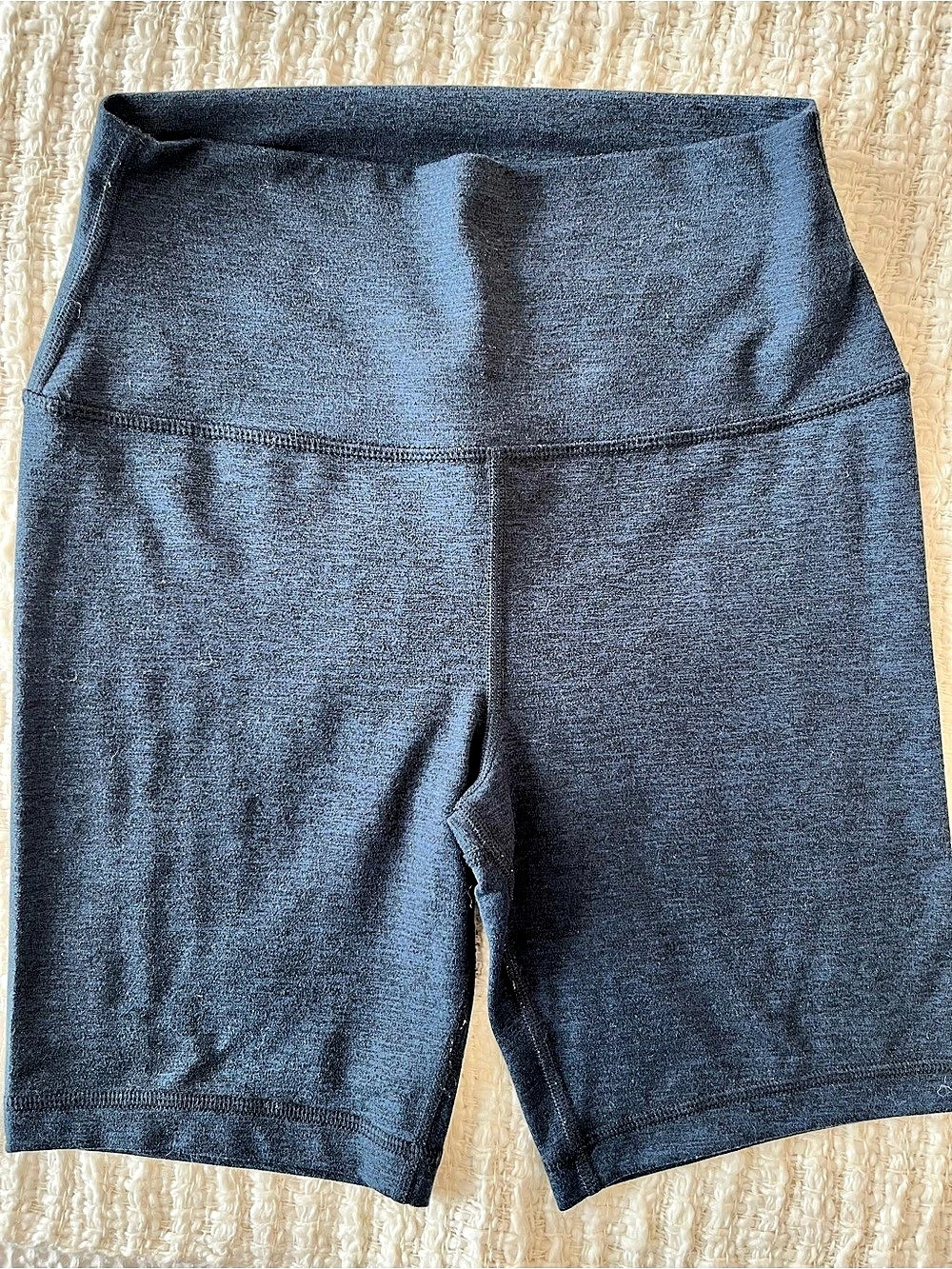 Quince Women'Small Bike Shorts Blue Size Small Like New